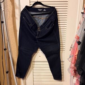Torrid Women’s Dark Blue Skinny Jeans